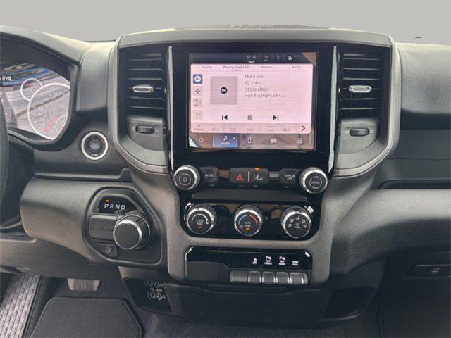 new 2025 Ram 1500 car, priced at $43,551