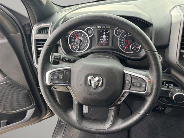 new 2025 Ram 1500 car, priced at $43,551