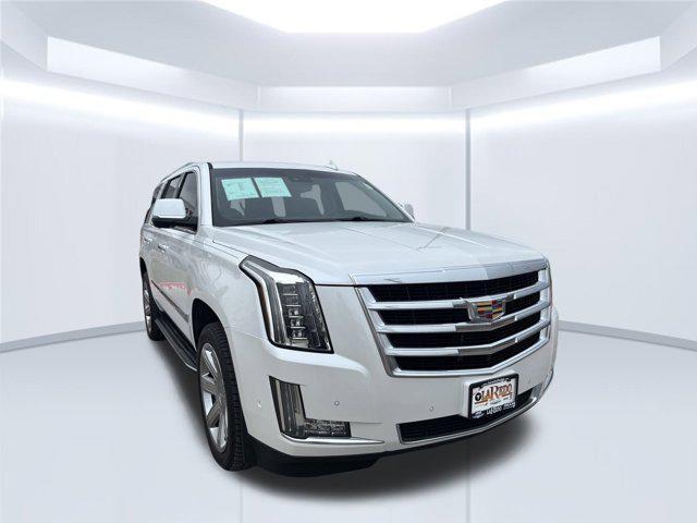 used 2020 Cadillac Escalade car, priced at $35,995