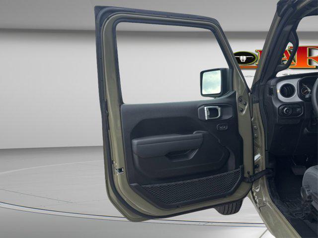 new 2025 Jeep Wrangler car, priced at $41,904