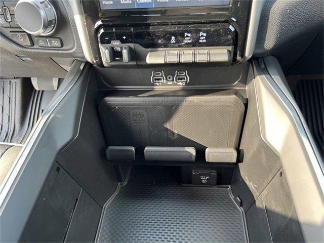 new 2025 Ram 1500 car, priced at $58,285