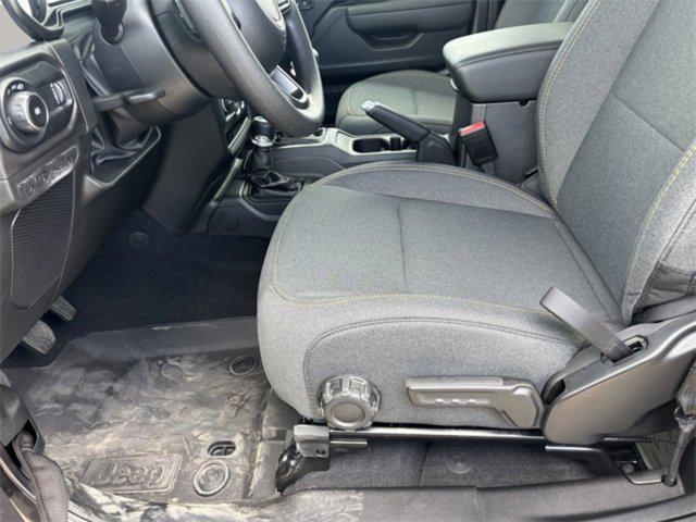 new 2025 Jeep Wrangler car, priced at $30,252