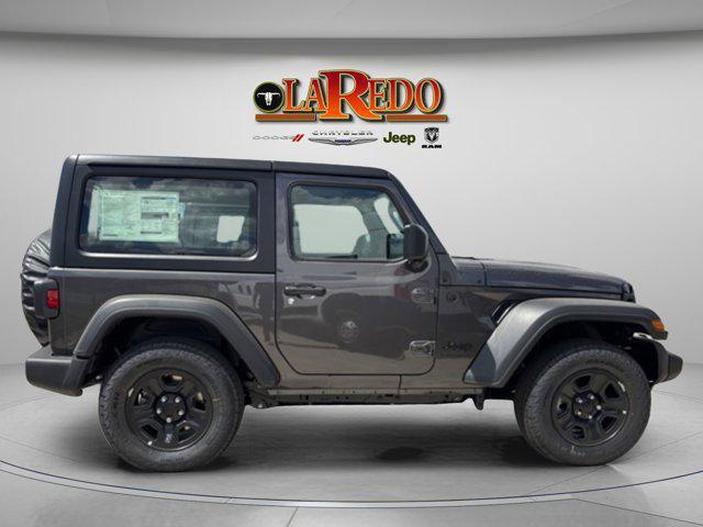 new 2025 Jeep Wrangler car, priced at $30,252