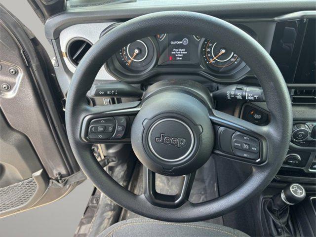 new 2025 Jeep Wrangler car, priced at $30,252