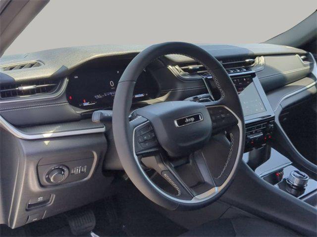 used 2025 Jeep Grand Cherokee car