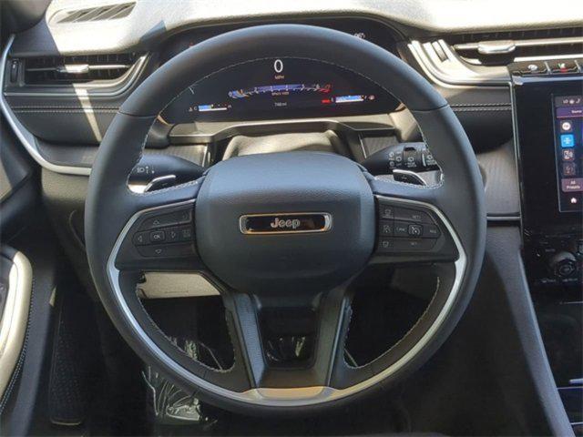 used 2025 Jeep Grand Cherokee car