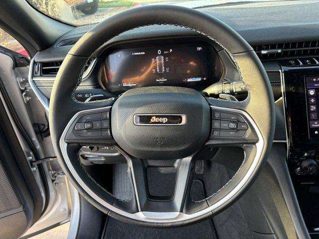 new 2025 Jeep Grand Cherokee car, priced at $39,694