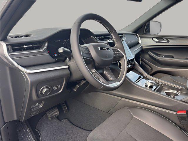 new 2025 Jeep Grand Cherokee L car, priced at $43,281