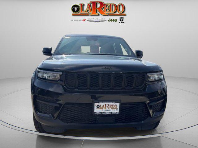 new 2025 Jeep Grand Cherokee car, priced at $38,390