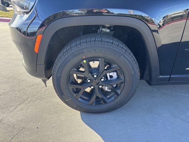 new 2025 Jeep Grand Cherokee L car, priced at $42,565