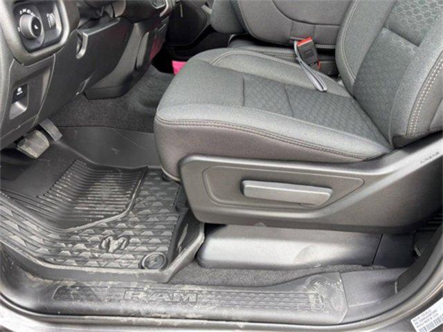 new 2025 Ram 1500 car, priced at $38,337