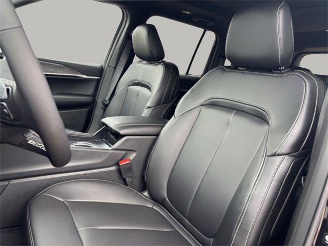 new 2025 Jeep Grand Cherokee car, priced at $44,896