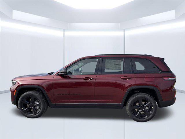 new 2025 Jeep Grand Cherokee car, priced at $44,079