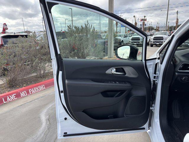 new 2025 Chrysler Voyager car, priced at $40,190