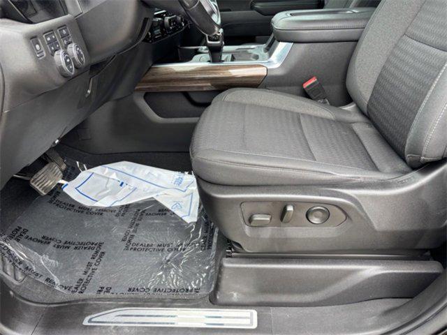 used 2022 Chevrolet Silverado 1500 car, priced at $40,353