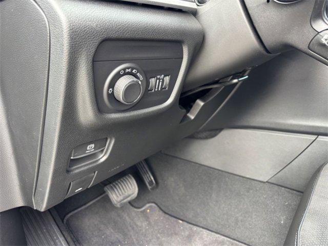 new 2025 Jeep Grand Cherokee car, priced at $36,978