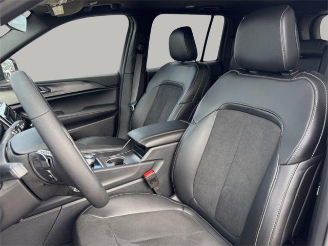 new 2025 Jeep Grand Cherokee car, priced at $36,978