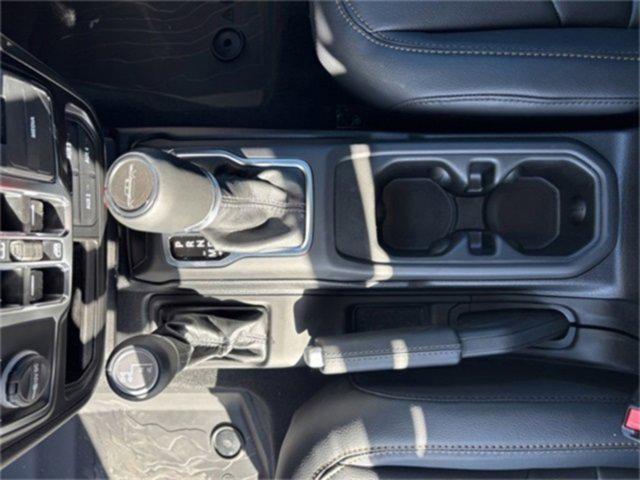 new 2025 Jeep Gladiator car, priced at $42,697