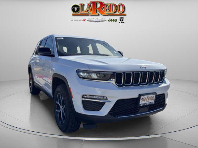 new 2025 Jeep Grand Cherokee car, priced at $42,674