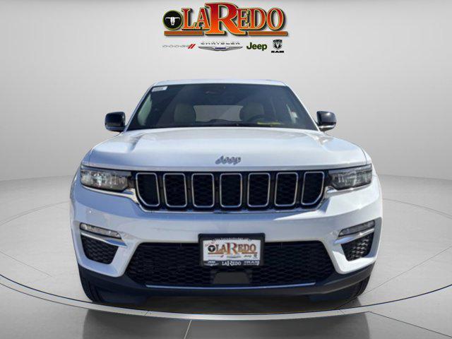 new 2025 Jeep Grand Cherokee car, priced at $42,674