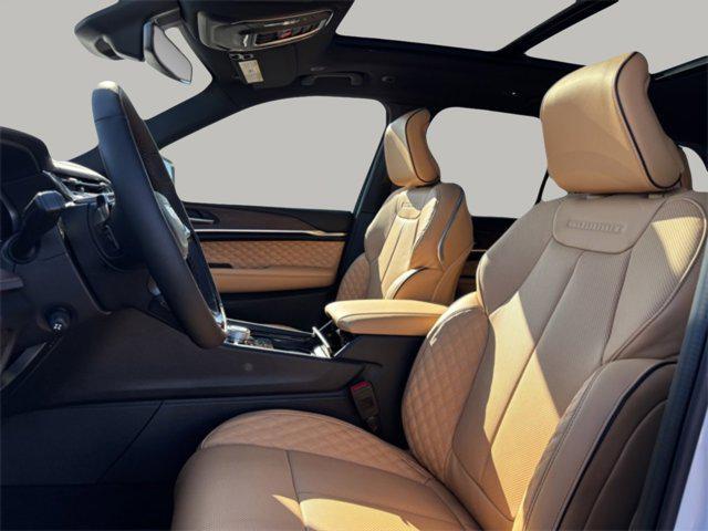 new 2025 Jeep Grand Cherokee car, priced at $54,522