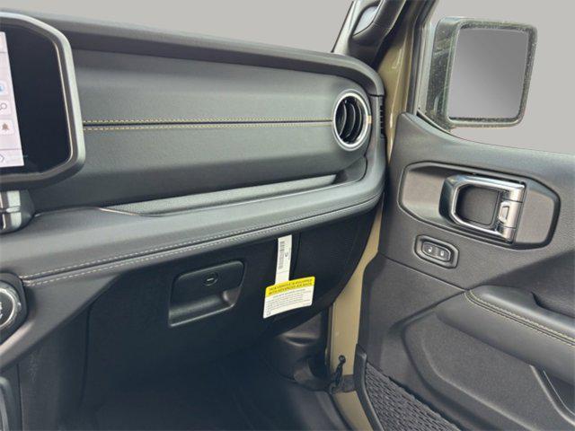 new 2025 Jeep Gladiator car, priced at $42,141