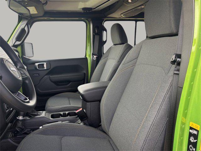new 2025 Jeep Wrangler car, priced at $38,675