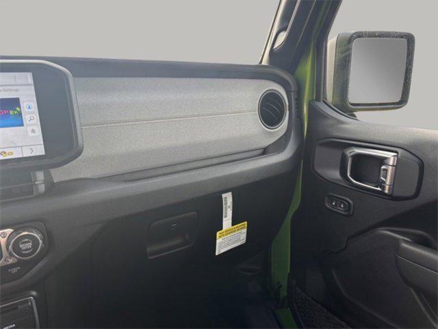 new 2025 Jeep Wrangler car, priced at $38,675