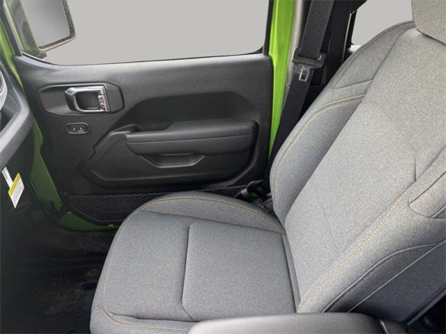 new 2025 Jeep Wrangler car, priced at $38,675