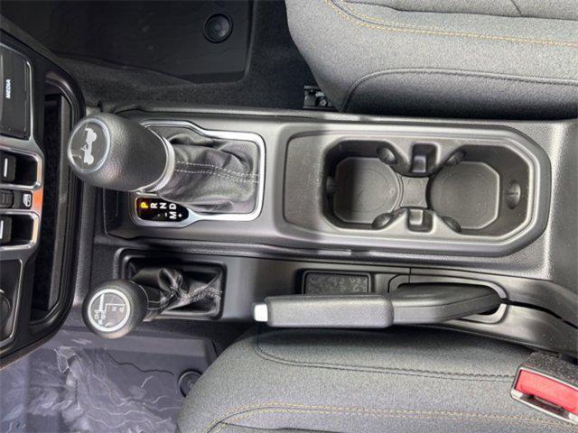 new 2025 Jeep Wrangler car, priced at $38,675