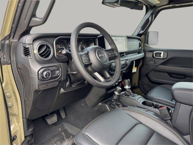 new 2025 Jeep Gladiator car, priced at $43,662