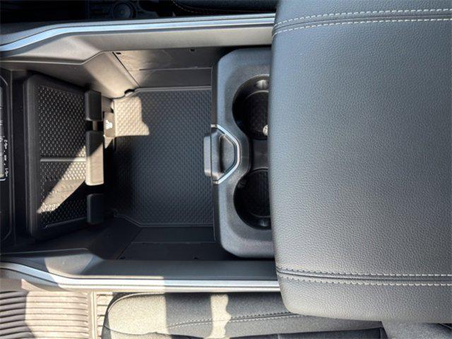 new 2025 Ram 1500 car, priced at $43,305
