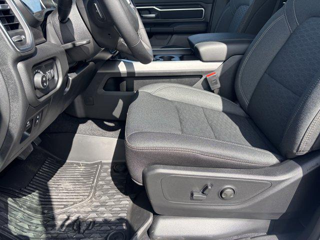 new 2025 Ram 1500 car, priced at $47,083