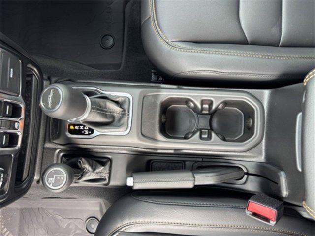 new 2025 Jeep Gladiator car, priced at $42,141