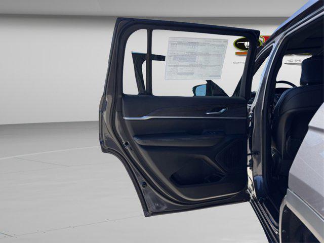 new 2025 Jeep Grand Cherokee L car, priced at $42,599