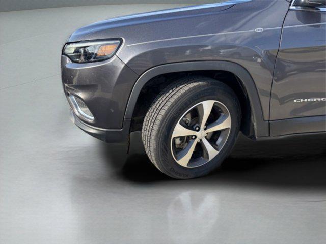 used 2022 Jeep Cherokee car, priced at $25,858