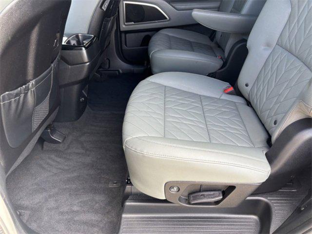 used 2023 Kia Telluride car, priced at $35,240