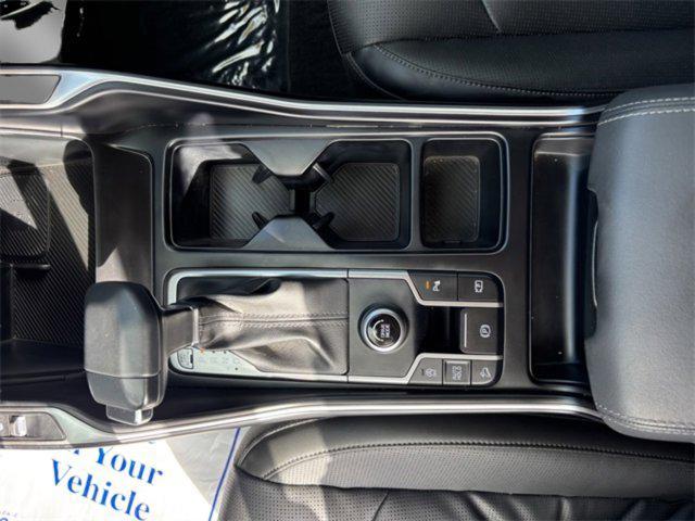 used 2024 Kia Sorento car, priced at $28,802