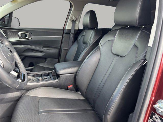 used 2024 Kia Sorento car, priced at $28,802