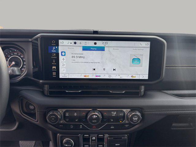 new 2025 Jeep Gladiator car, priced at $42,149