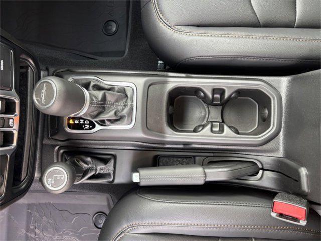 new 2025 Jeep Gladiator car, priced at $42,149