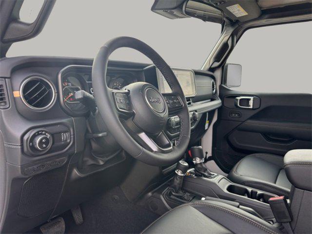 new 2025 Jeep Gladiator car, priced at $42,149