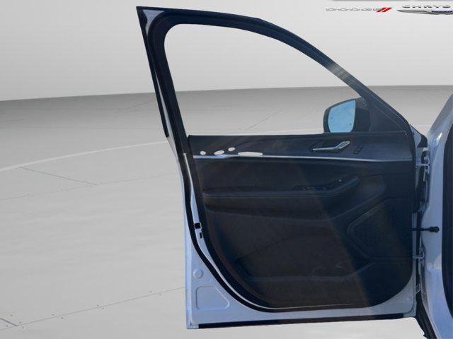 new 2025 Jeep Grand Cherokee L car, priced at $42,163