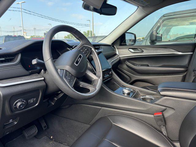 used 2023 Jeep Grand Cherokee car, priced at $32,344