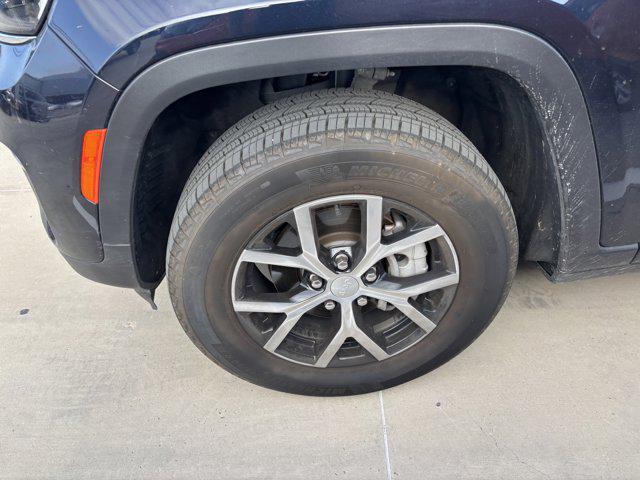 used 2023 Jeep Grand Cherokee car, priced at $32,344