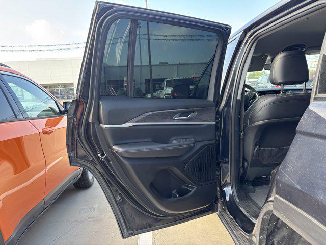 used 2023 Jeep Grand Cherokee car, priced at $32,344