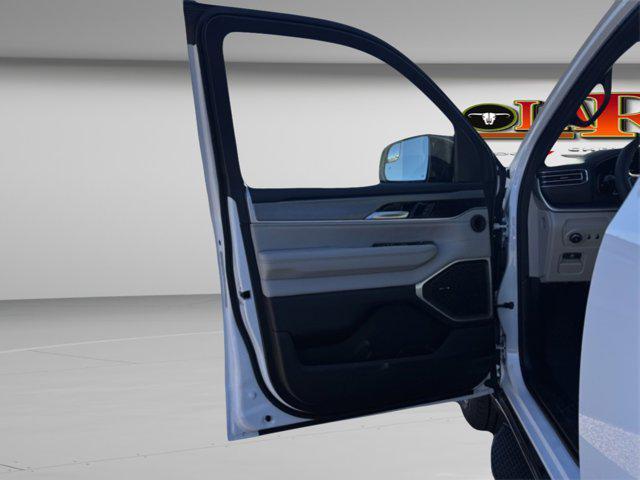 new 2025 Jeep Wagoneer car, priced at $58,040