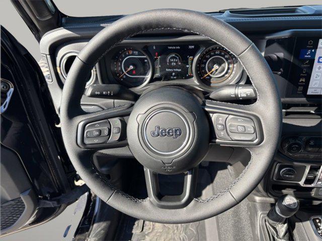 new 2025 Jeep Gladiator car, priced at $44,122