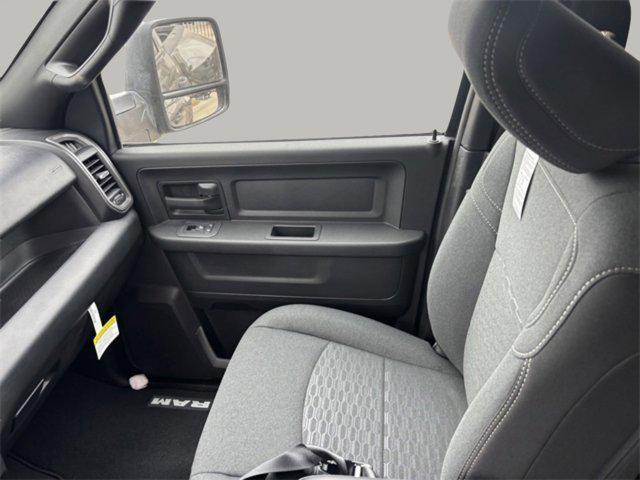 new 2025 Ram 2500 car, priced at $61,628