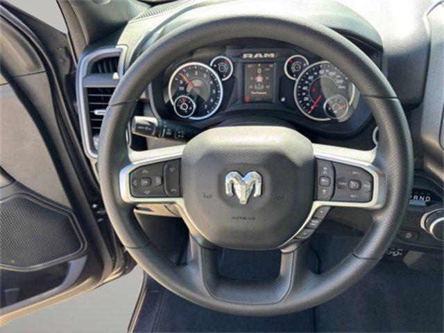 new 2025 Ram 1500 car, priced at $46,562